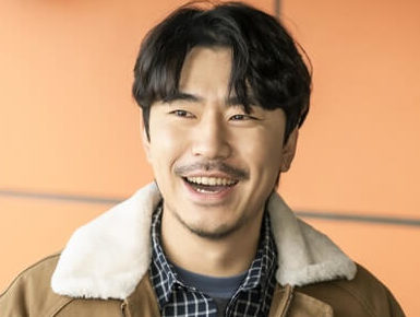 イシオン韓国俳優
