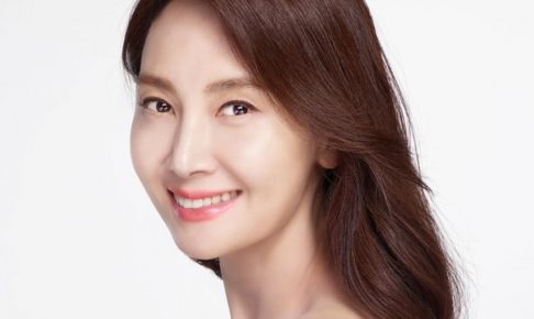 韓国女優チェシラ