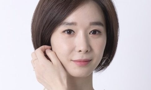 女優ハンスヨン