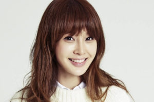 韓国女優チョアン