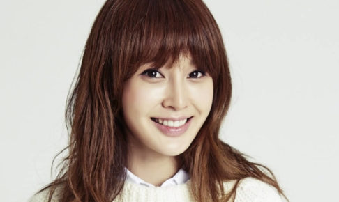 韓国女優チョアン