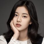 韓国女優シンウンス