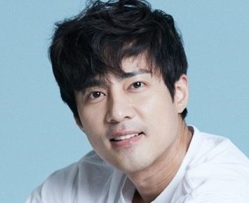 韓国俳優コジュウォン