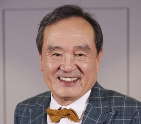 韓国俳優パクイナン