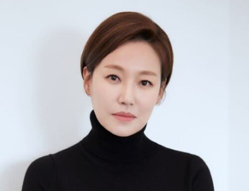 韓国女優チンギョン