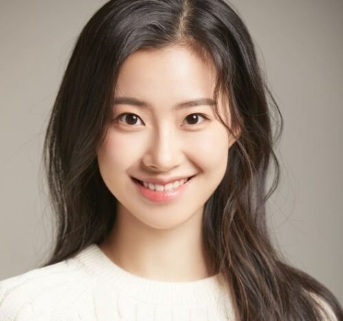 韓国女優キムミナ