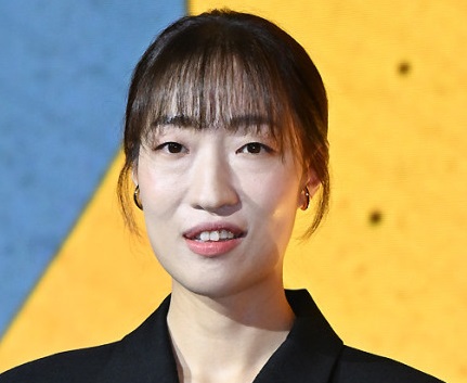 イハンビョル韓国女優マスクガールでデビュー