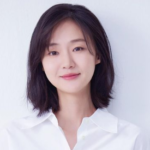 韓国女優パクイェヨン