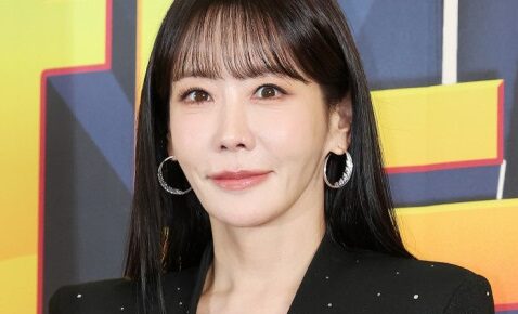 キムジョンウン韓国女優