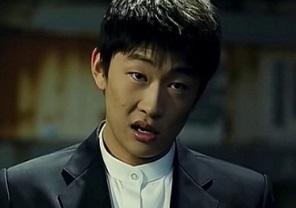 韓国俳優ヨンジェウク